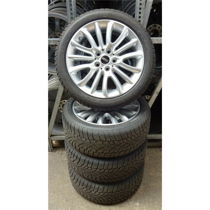 Roues complètes hiver 17" Style 519 pour nouvelle MINI Clubman F54 Roues complètes hiver 17" Style 519 pour nouvelle MINI Clubman F54